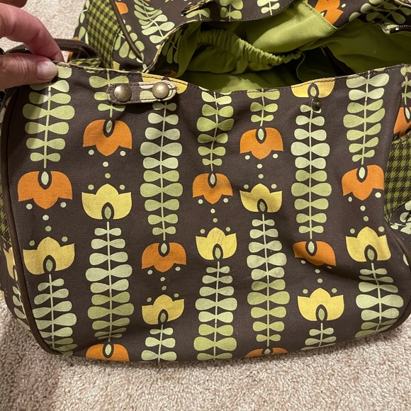 Petunia Pickle Bottom Wistful Weekender Diaper Bag in Adoring Autumn - Picture 6 of 16